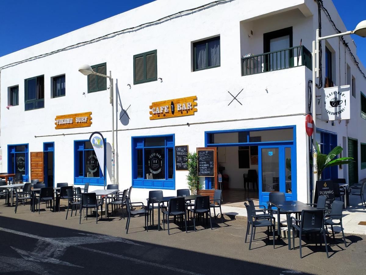 Hostel Surf House Famara Yokomosurf Zewnętrze zdjęcie
